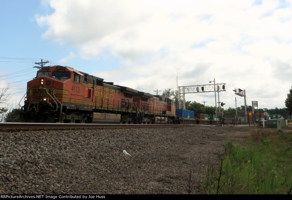 BNSF 4113 West